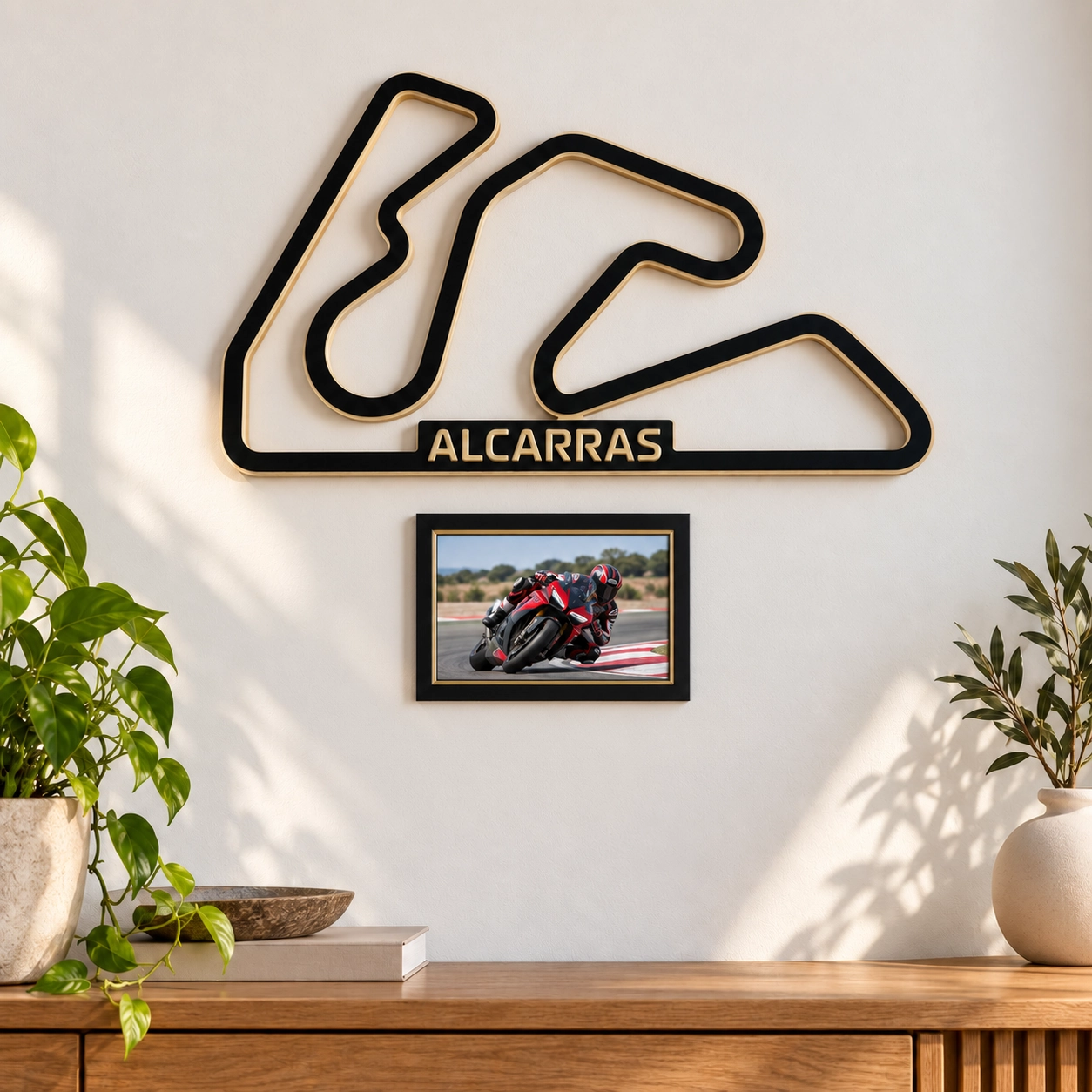 Alcarràs en madera con marco para foto como decoración de pared