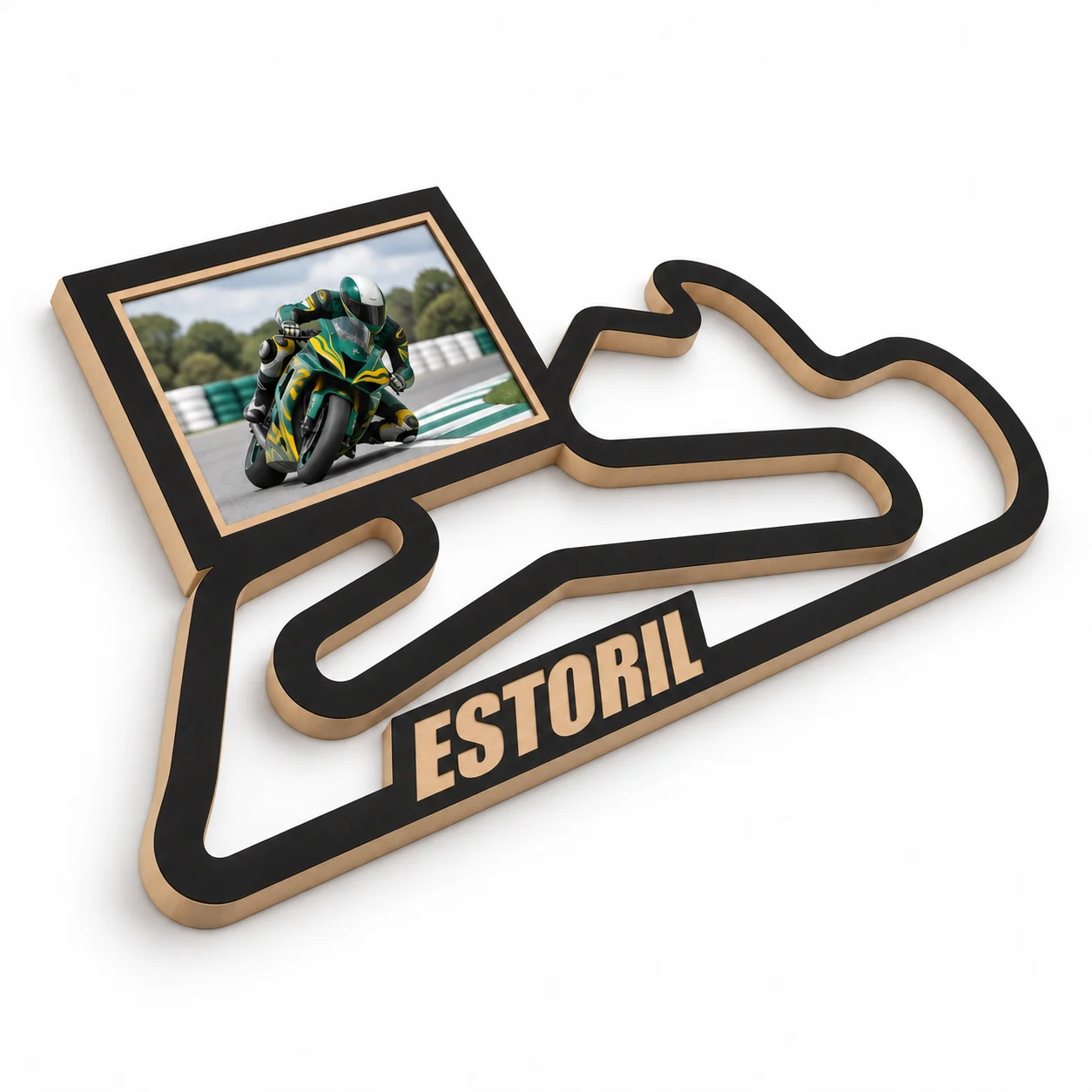 Circuito de Estoril en madera con marco para foto, vista lateral izquierda sobre fondo blanco